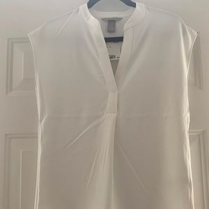 H&M white V-Neck blouse